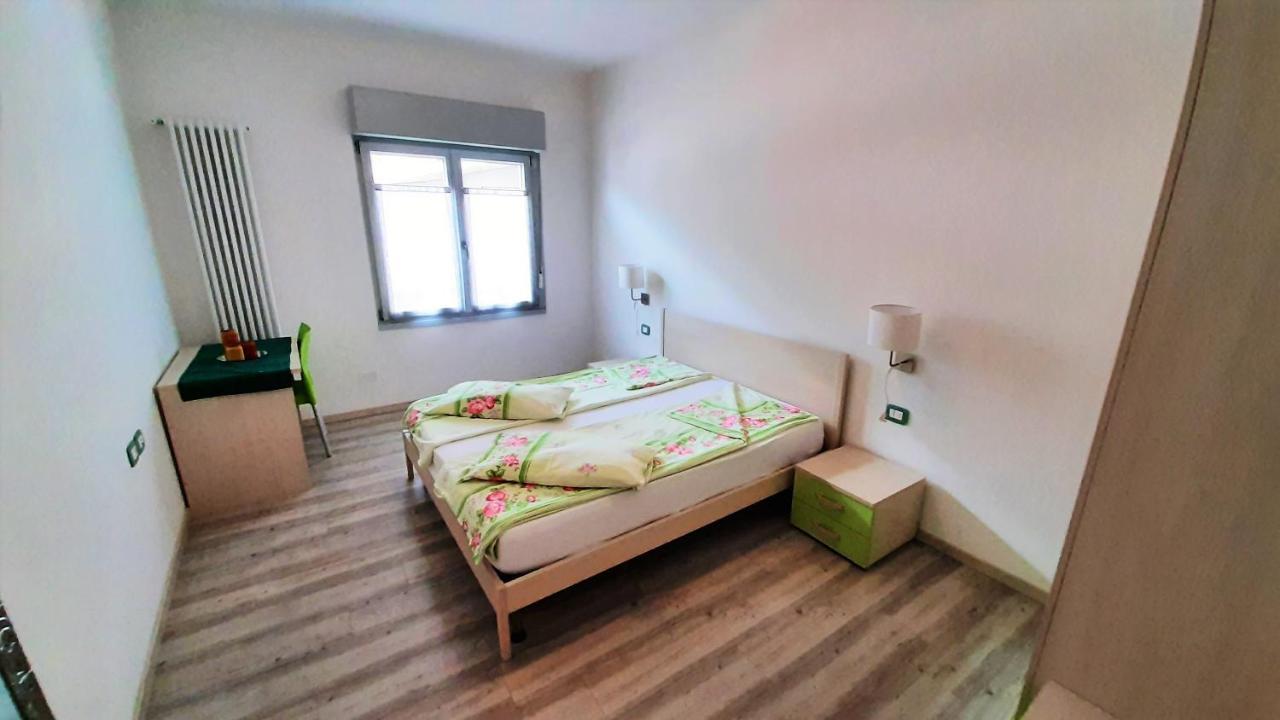 Casa Gemma Apartment มัลเชซิเน ภายนอก รูปภาพ