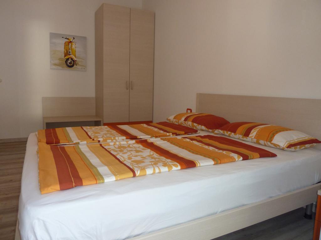Casa Gemma Apartment มัลเชซิเน ภายนอก รูปภาพ