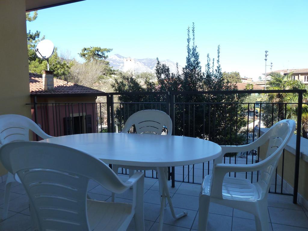 Casa Gemma Apartment มัลเชซิเน ภายนอก รูปภาพ