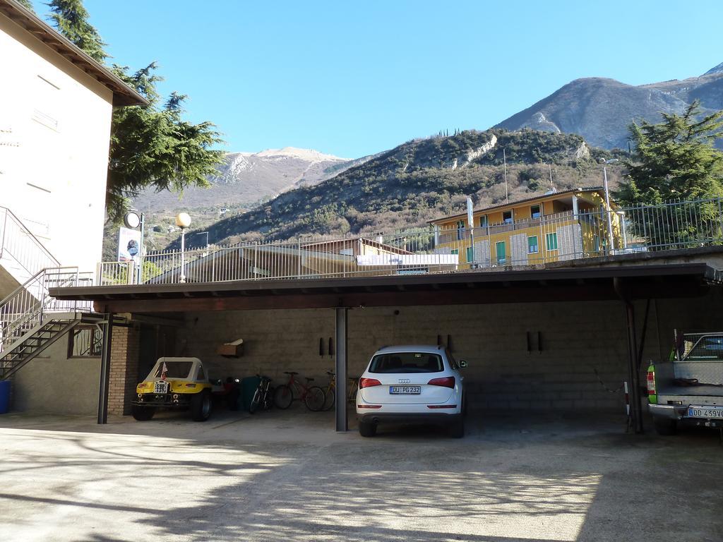 Casa Gemma Apartment มัลเชซิเน ภายนอก รูปภาพ